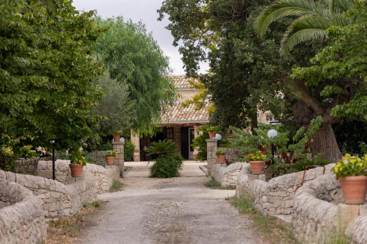 Casale Della Contea Affittacamere Modica Esterno foto