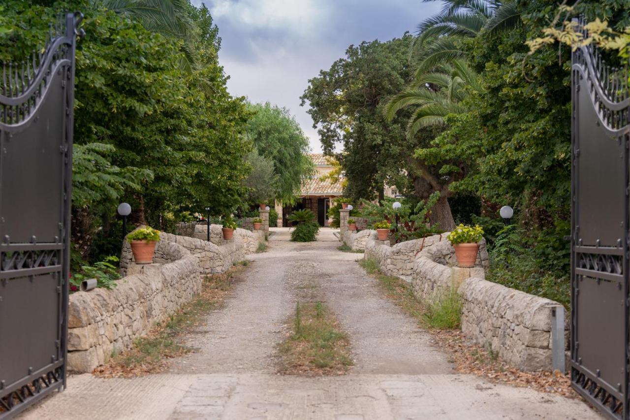 Casale Della Contea Affittacamere Modica Esterno foto